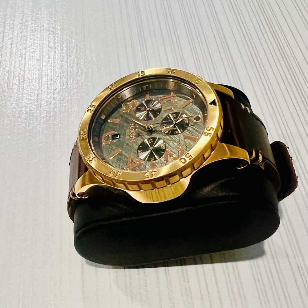 Nixon Rose Gold and Brown Leather Chronograph Watch 48-20 - Picture 6 of 8